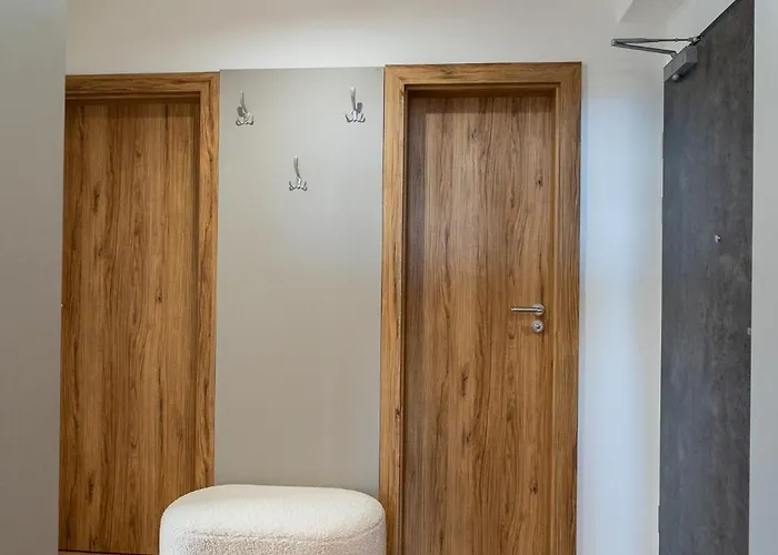 דירה S5 By Belmont Realty